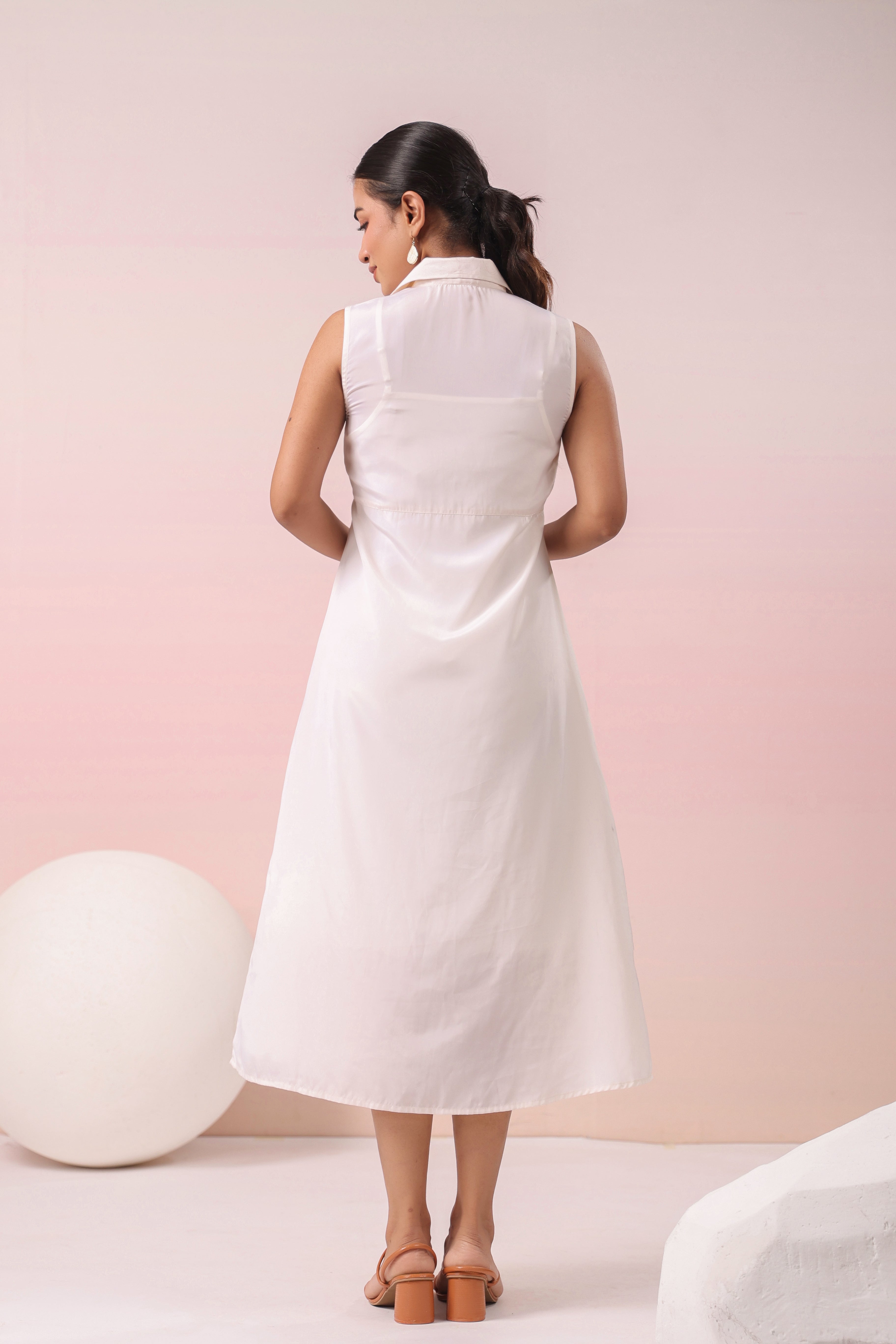 IVORY FRONT POCKET MAXI DRESS