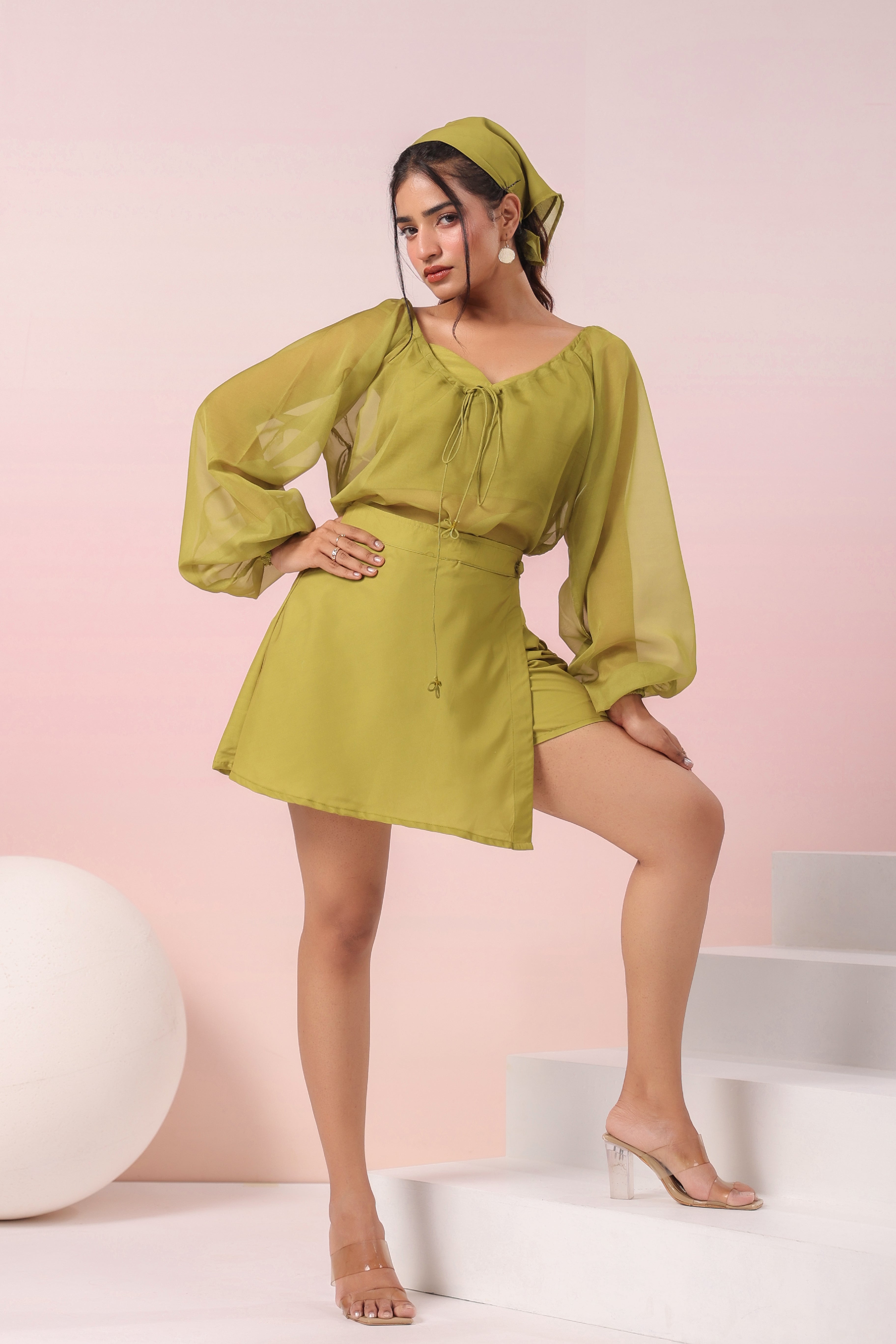 PEAR GREEN TOP AND SKORT SET